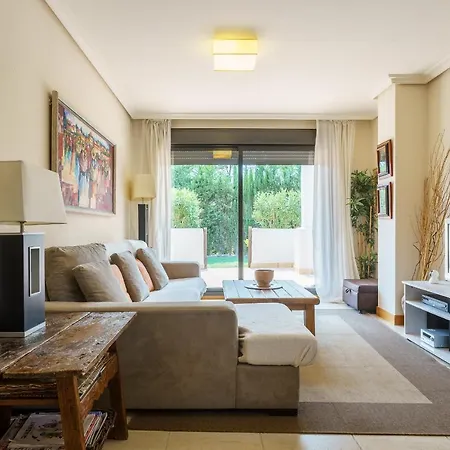 Luxurious And Spacious With A Private Garden And Solarium With Great Views In Area Marbella La Resina Country Golf Apartment Estepona