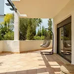 Luxurious And Spacious With A Private Garden And Solarium With Great Views In Area Marbella, Sunset Golf, La Resina Country Golf Lejlighed Estepona