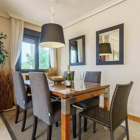 Apartment La Resina Country Golf - Estepona Marbella - Bajo Con Jardin Privado Y Solarium *
